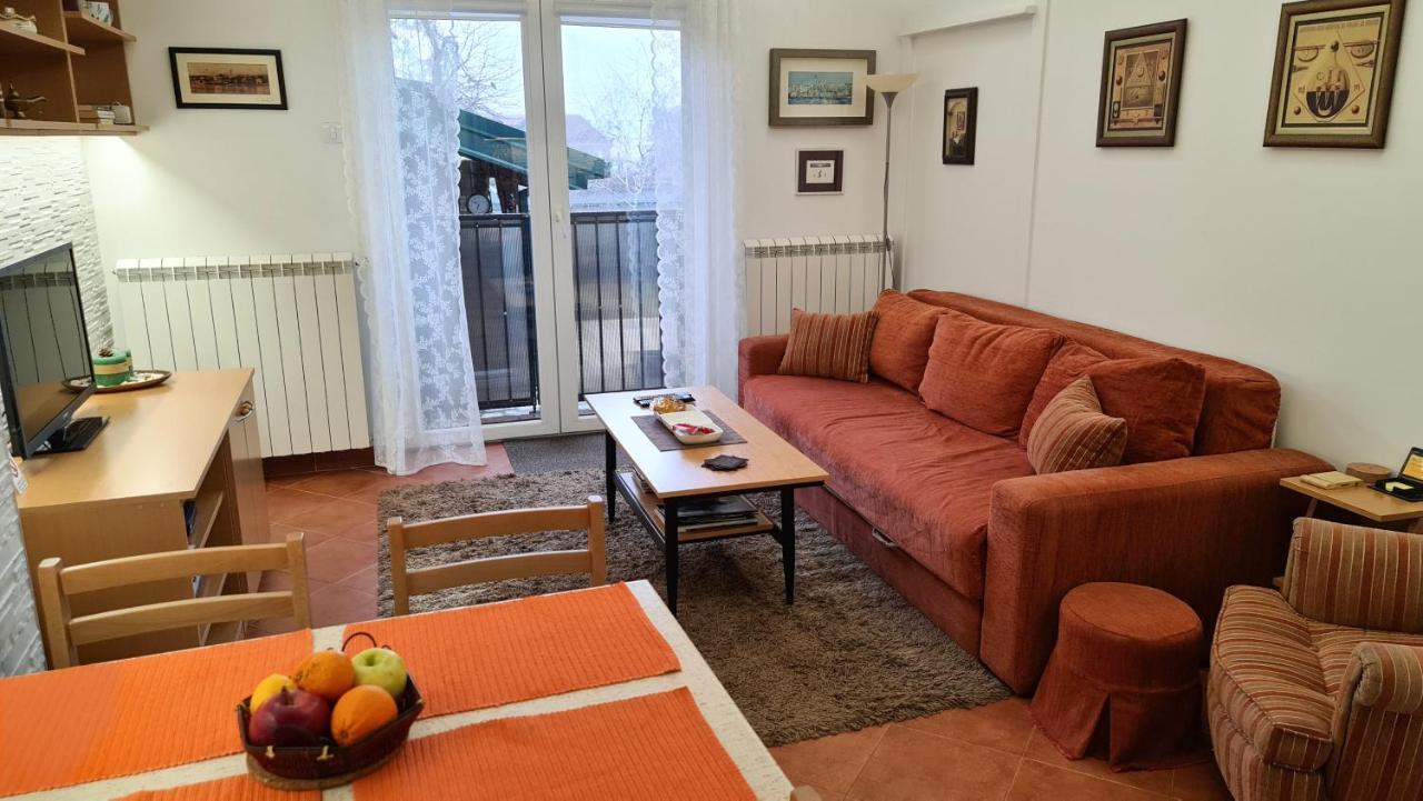 Apartment Akacija Gardens Белград Экстерьер фото