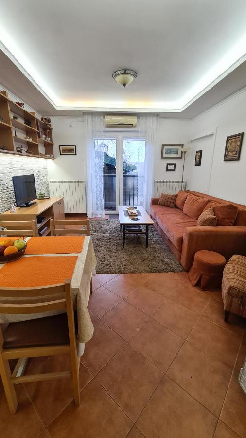 Apartment Akacija Gardens Белград Экстерьер фото
